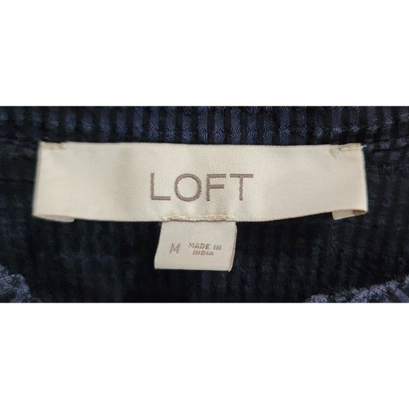 Loft Women's Long Sleeve Blouse Top Tie Keyhole Neck Textured Blue Size Medium - Picture 6 of 9